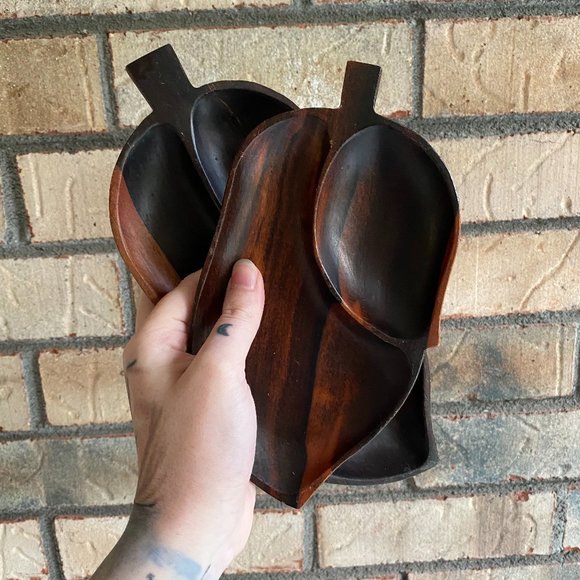 2 PC Two Toned Sectioned Wooden Leaf Trinket Trays - Picture 2 of 11